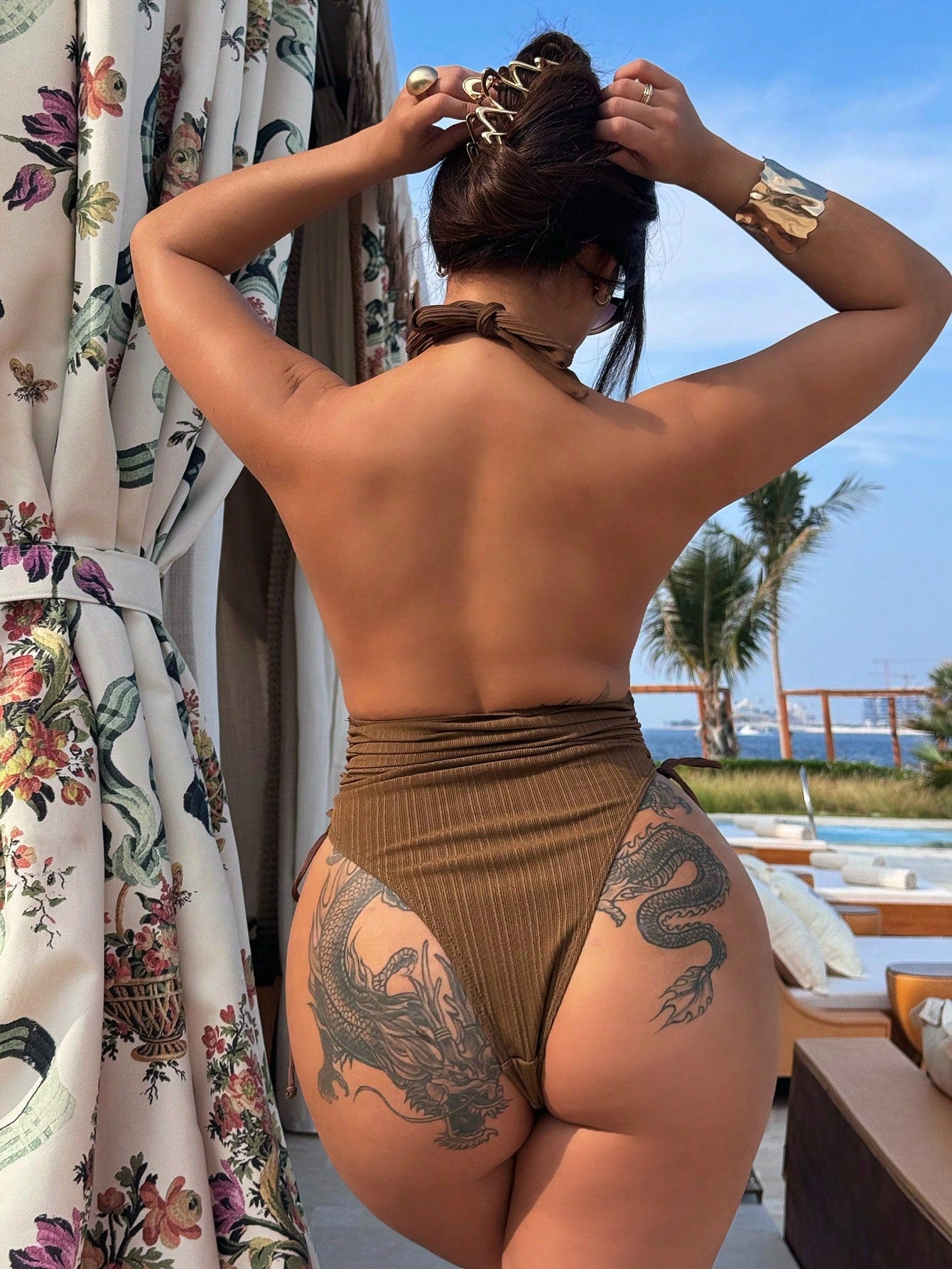 Maiô Feminino Estilo Franzido com Alça Ajustável no Ombro