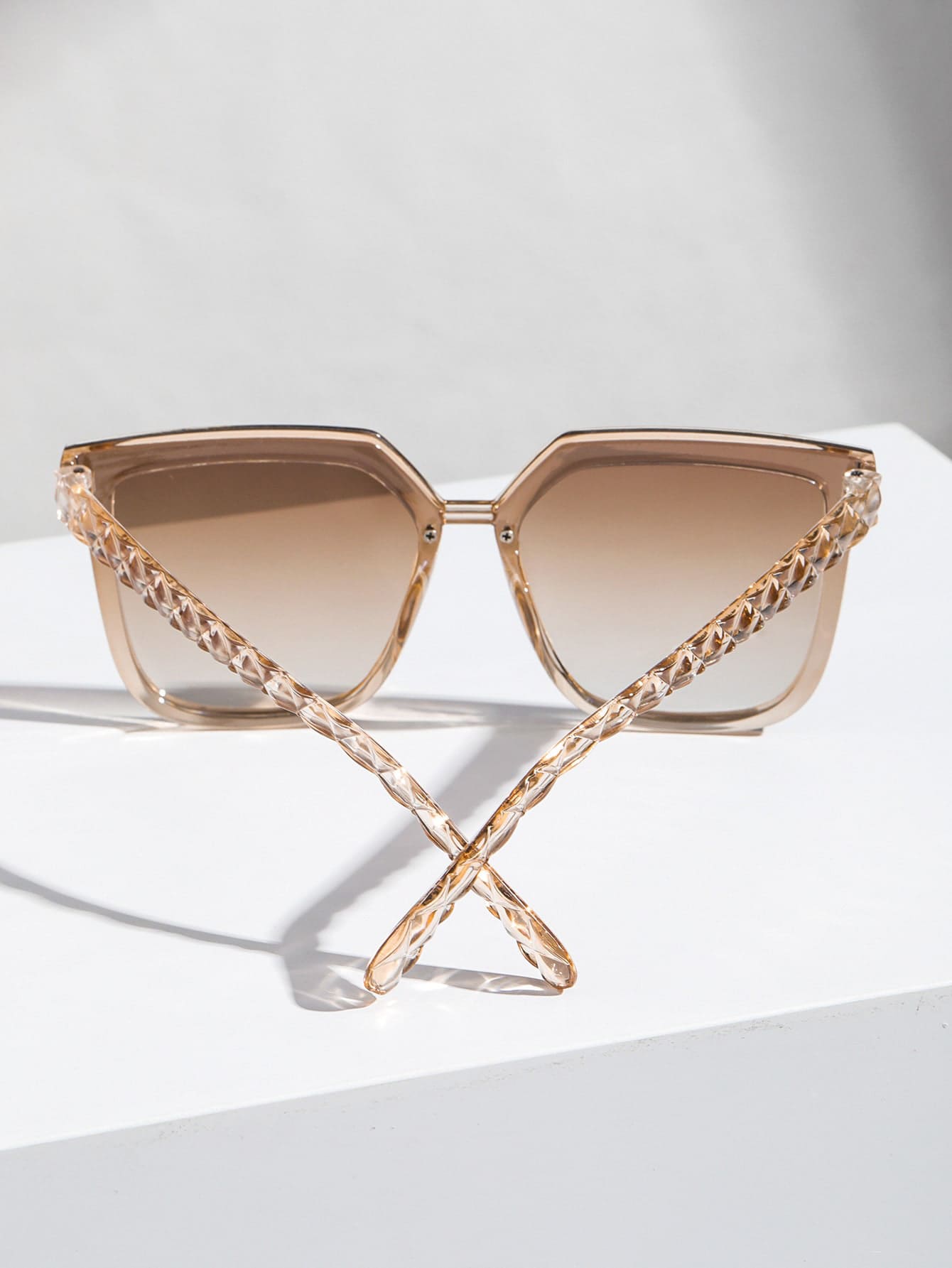  Óculos de Sol Renata Quadrados Proteção UV