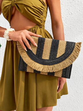  Bolsa de palha Fabi dois tons acabamento de franja aba