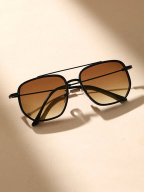 Óculos de Sol de Feminina Paula com Armação Geométrica