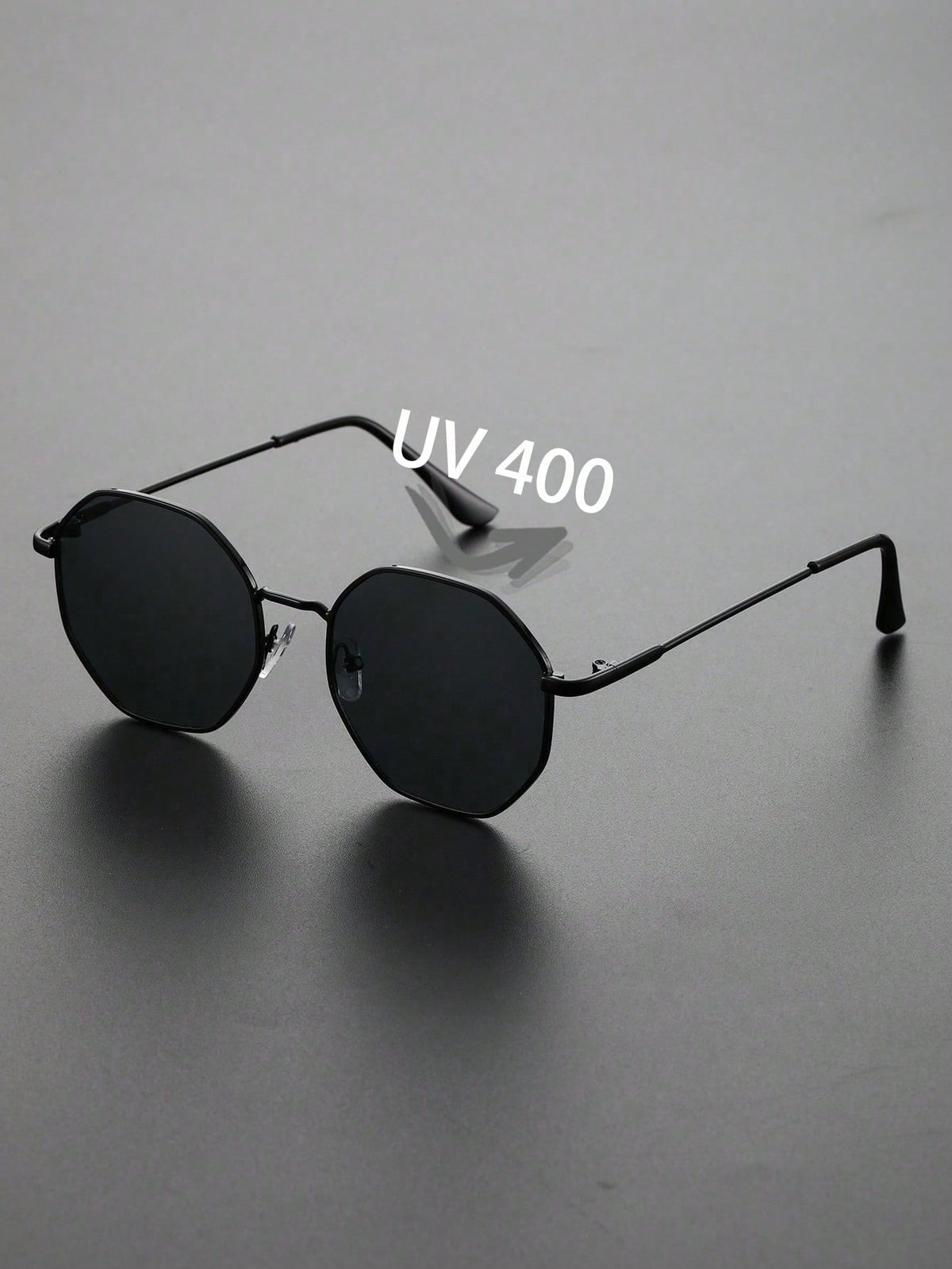  Óculos de Sol Feminino Mavi com Proteção UV de Moldura Geométrica 