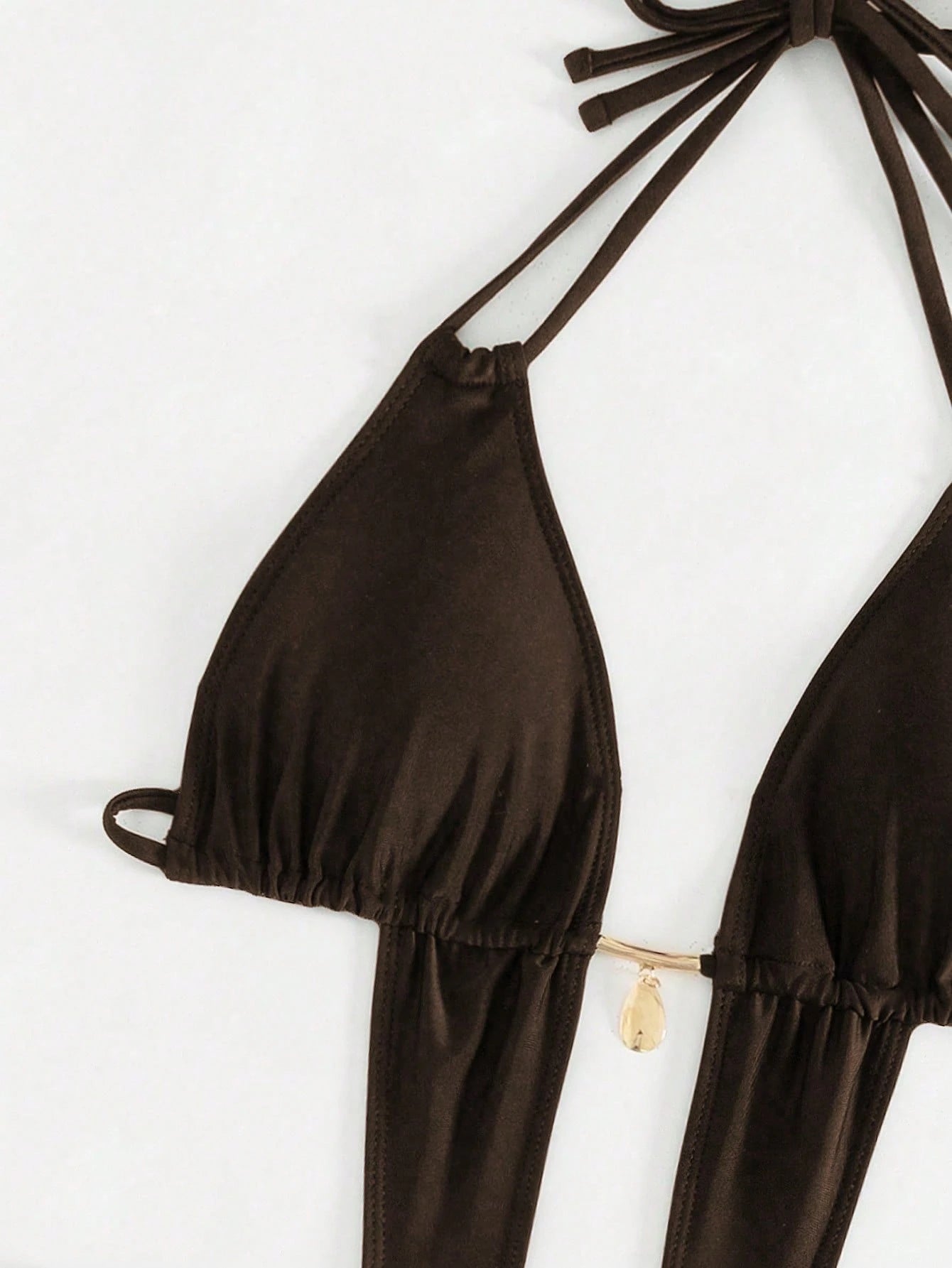 Maiô Feminino Decotado e Costas Vazadas