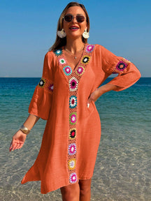 Saída de Praia Vestido Casual Folgado com Decote em V, Crochê Floral e Fenda Lateral, Protetor
