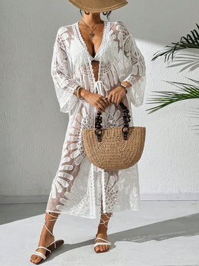 Saída de Praia Quimono Capa Transparente com Estampa Floral de Resort 