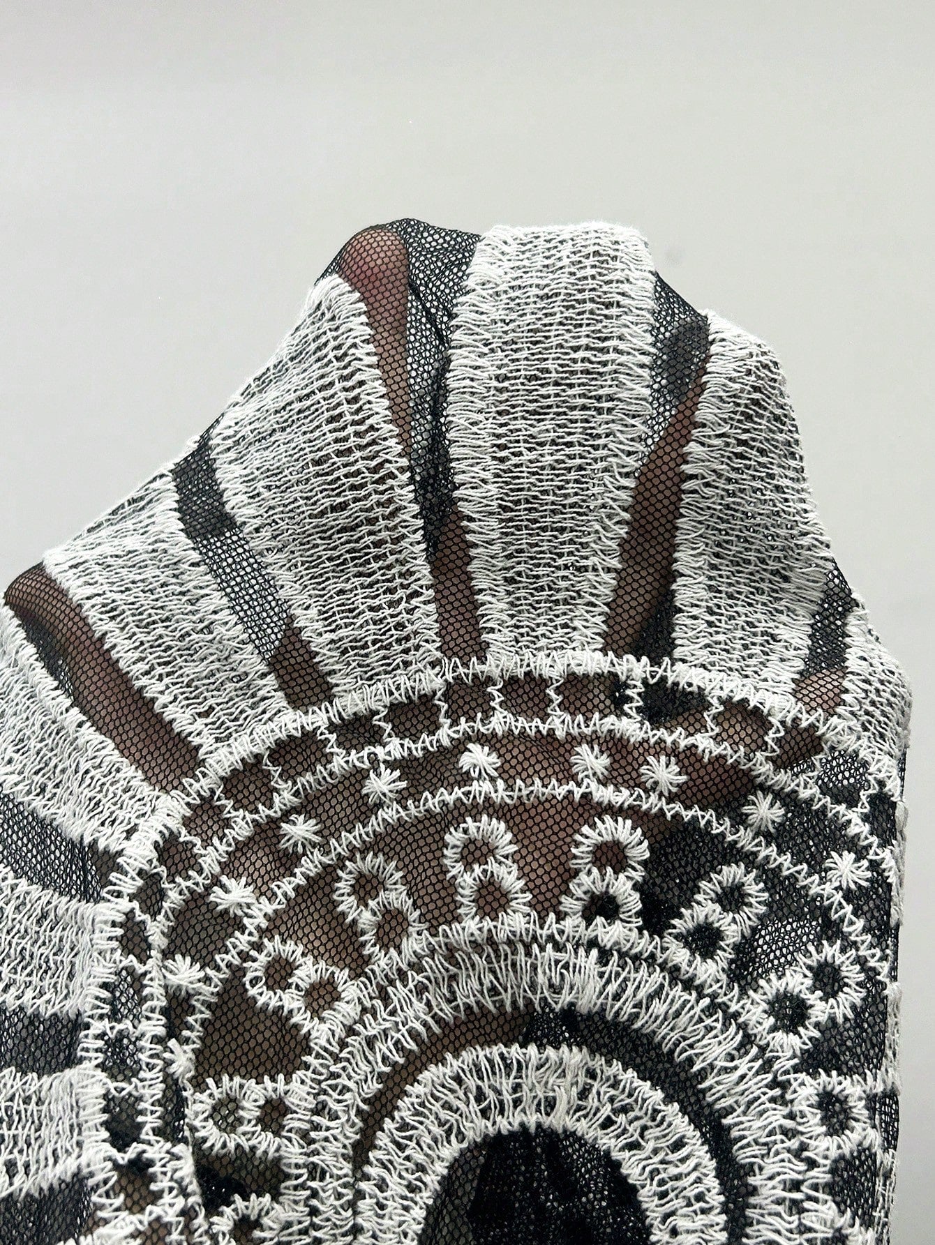 Saída de Praia Quimono Capa Transparente com Estampa Floral de Resort 