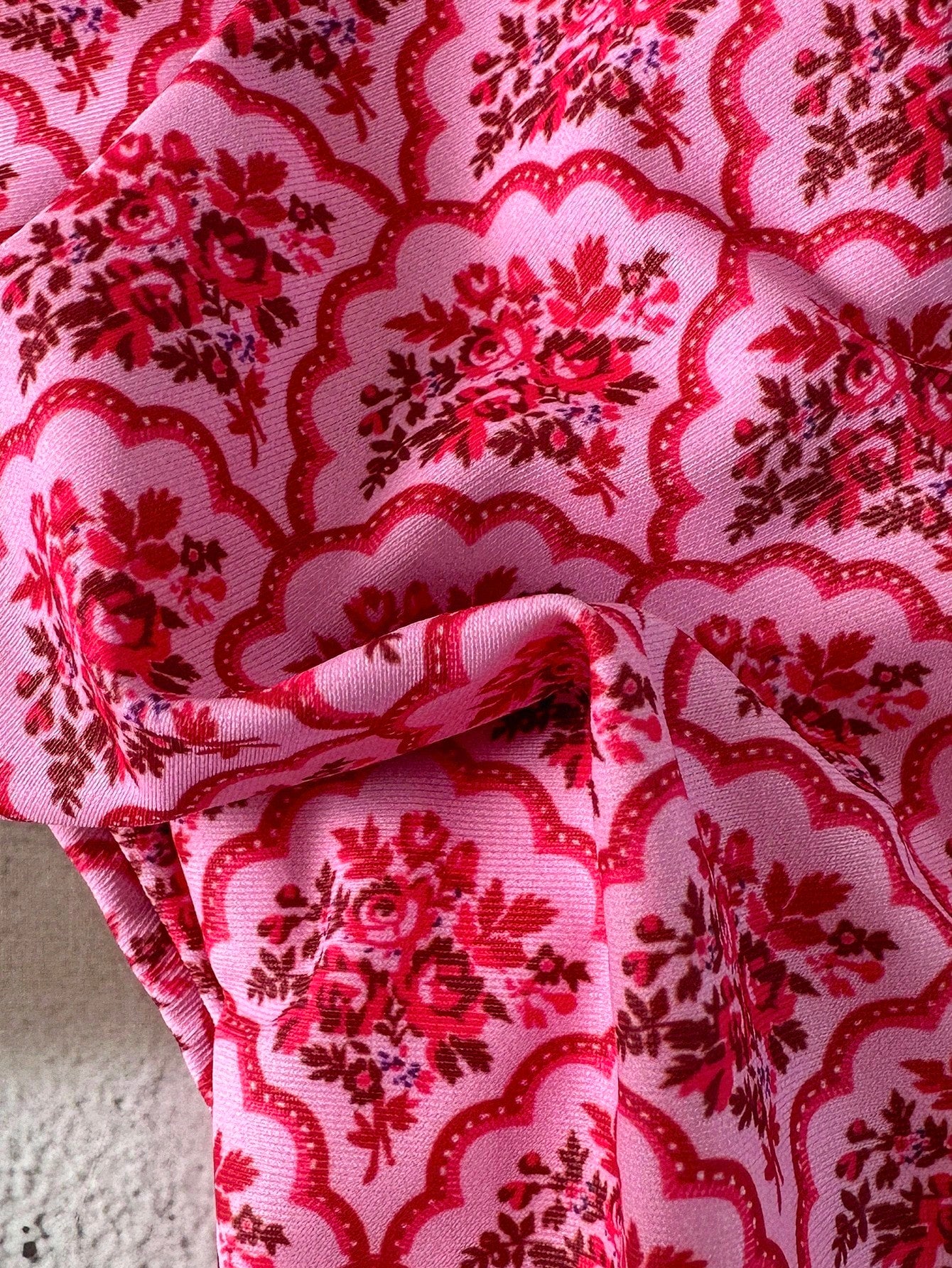  Conjunto de Maiô Bikini com Decote Halter, Estampa Floral 